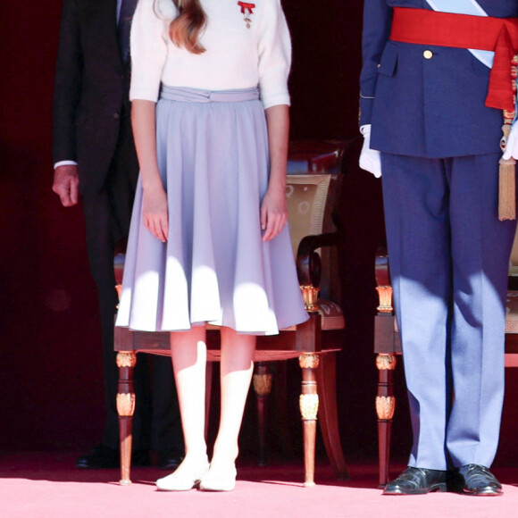 Le roi Felipe VI d'Espagne, la reine Letizia, l'infante Sofia, la princesse Leonor - La famille royale d'Espagne lors de la célébration de la fête nationale à Madrid le 12 octobre 2020.