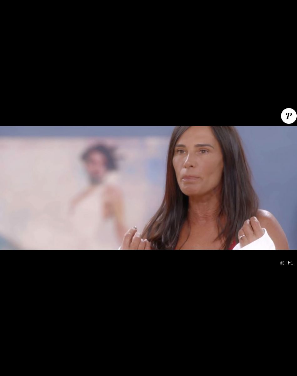 Nathalie Marquay en lingerie dans "Stars à nu", le 12 février sur TF1