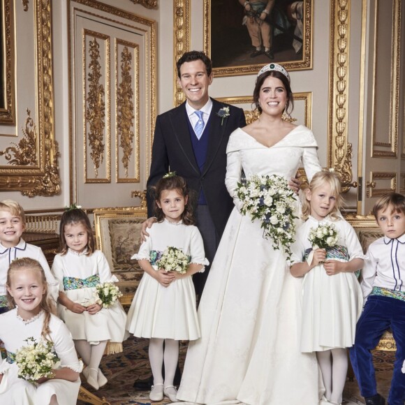 Jack Brooksbank, sa femme la princesse Eugénie d'York, le prince George de Cambridge, la princesse Charlotte de Cambridge, Miss Maud Windsor; Master Louis De Givenchy; Miss Theodora Williams; Miss Mia Tindall; Miss Isla Phillips; Miss Savannah Phillips - Photos officielles du mariage de la princesse Eugénie et Jack Brooksbank le 12 octobre 2018. © Alex Bramall / PA Wire / Bestimage