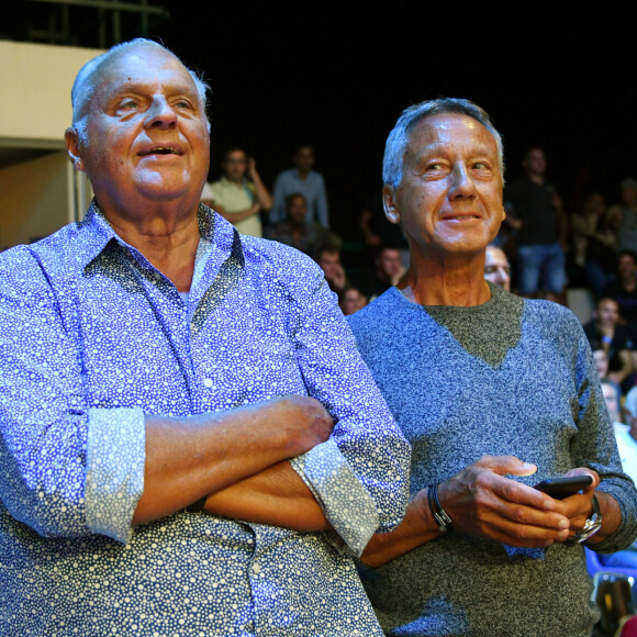 Gérard Louvin et son compagnon Daniel Moyne - Gala de boxe "No Limit Episode IX" organisé par B. Asloum (ancien champion du monde de boxe) en plein air au théâtre Tivol au Cannet le 18 juillet 2019. © Bruno Bebert/Bestimage