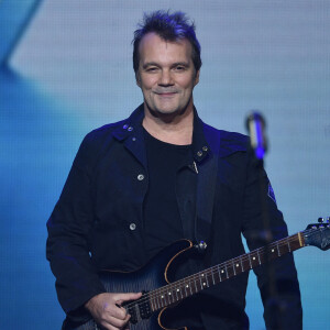 Exclusif - Axel Bauer - Enregistrement de l'émission "Tout le monde chante contre le cancer, les stars relèvent le défi" au Palais des Congrès à Paris, qui sera diffusée le 2 janvier 2020 en prime time sur W9. © Giancarlo Gorassini / Bestimage