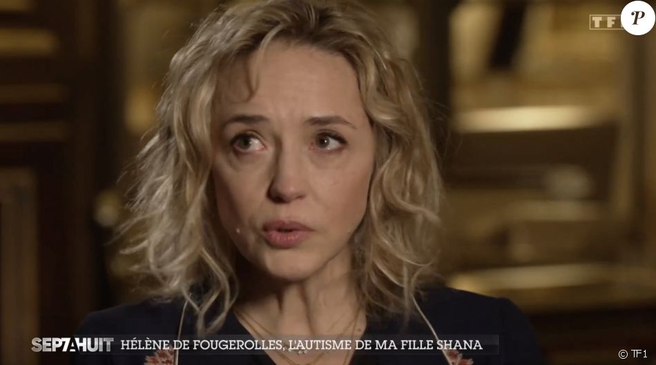 Hélène de Fougerolles en larmes en évoquant l'autisme de sa fille Shana, dans "Sept à Huit".
