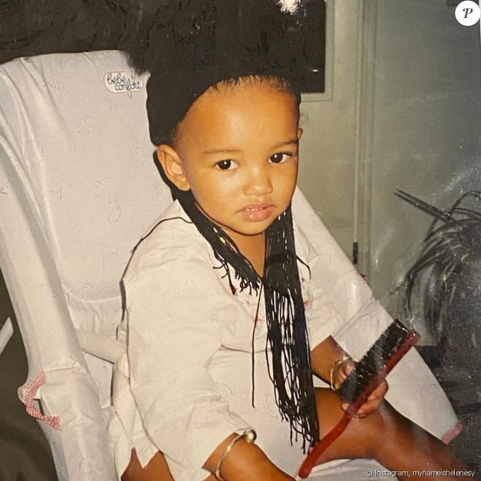 Hélène Sy partage de nombreuses photos de sa fille Selly sur les réseaux sociaux pour son 20e anniversaire, le mercredi 20 janvier 2021.