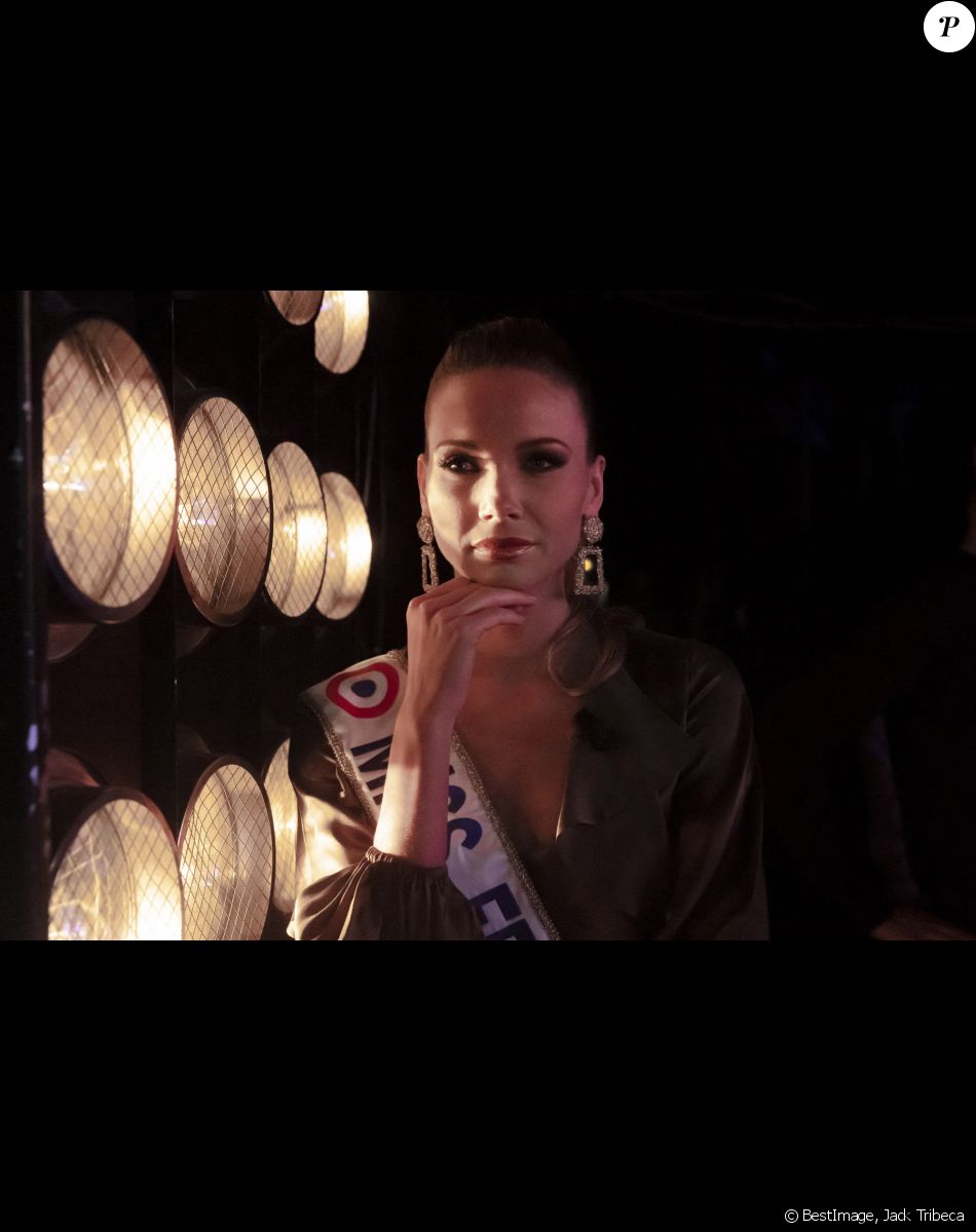 Exclusif - Amandine Petit (Miss France 2021) - Backstage de l'enregistrement de l'émission "A Prendre ou A Laisser (APOAL)", présentée par C.Hanouna et diffusée en direct le 26 janvier sur C8 © Jack Tribeca / Bestimage