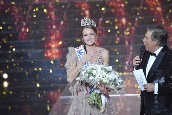 Miss Normandie : Amandine Petit gagnante de Miss France 2021 en direct sur TF1