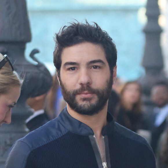 Tahar Rahim - Défilé de mode prêt-à-porter printemps-été 2017 "Louis Vuitton" place Vendôme à Paris. Le 5 octobre 2016. © CVS-Veeren / Bestimage