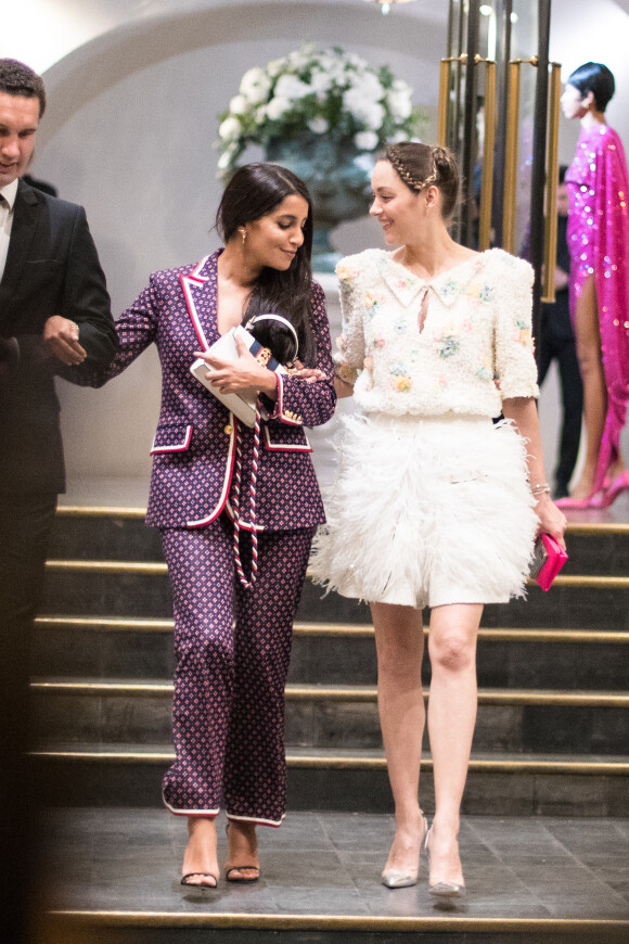 Leïla Bekhti et Marion Cotillard - Gala Vogue Foundation lors de la mode Haute-Couture automne-hiver 2019/2020 au Trianon à Paris. Le 02 juillet 2019. © Tiziano da Silva/Bestimage
