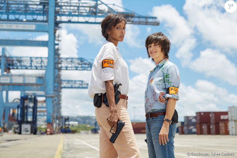 Exclusif - Sonia Rolland et Béatrice de la Boulaye sur le tournage de la saison 2 de la série "Tropiques criminels" en Martinique, qui sera diffusée à partir du 19 février 2021 sur France 2. Juillet 2020 © Sylvie Castioni / Bestimage