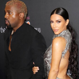 Info du 19 février 2021 - Kim Kardashian demande le divorce d'avec Kanye West - Kanye West et sa femme Kim Kardashian - People à la première de la comédie musicale "The Cher Show" au théâtre Neil Simon à Broadway à New York. Le 3 décembre 2018 