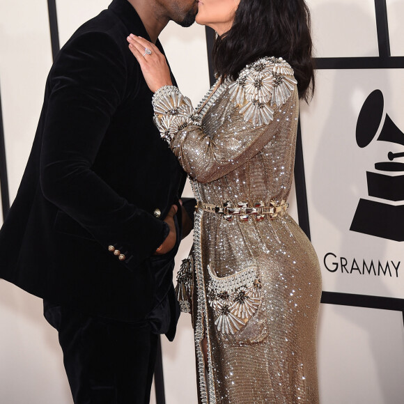 Info du 19 février 2021 - Kim Kardashian demande le divorce d'avec Kanye West - Info - Kim Kardashian fête ses 40 ans - Info - Kim Kardashian et Kanye West attendent leur quatrième enfant - Kanye West et sa femme Kim Kardashian - 57ème soirée annuelle des Grammy Awards au Staples Center à Los Angeles, le 8 février 2015.