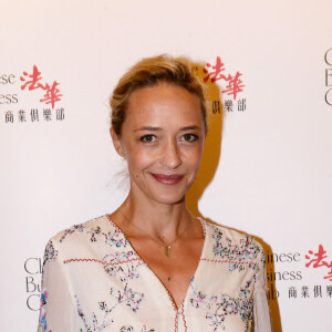 Hélène de Fougerolles au photocall du déjeuner du Chinese Business Club à l'hôtel Intercontinental pour la journée internationale des femmes à Paris le 8 mars 2016. © Rachid Bellak / Bestimage