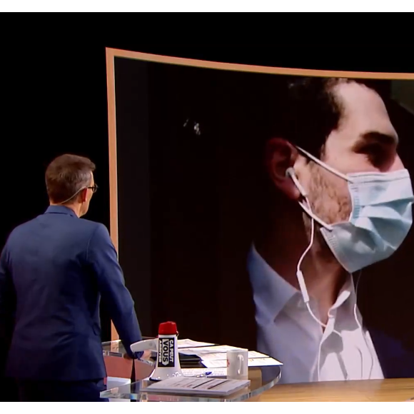 Julien Courbet se fait insulter en direct sur M6 par un garagiste avant que son envoyé spécial ne manque de se faire agresser - Émission "Ça peut vous arriver"