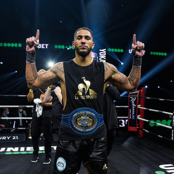 Tony Yoka a battu le Belge Joël Tambwe Djeko par abandon pendant le douzième round pour le titre vacant de l'Union Européenne des lourds à la H Arena de Nantes, France, le 5 mars 2021. © Federico Pestellini/Panoramic/Bestimage 