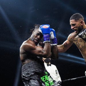 Tony Yoka a battu le Belge Joël Tambwe Djeko par abandon pendant le douzième round pour le titre vacant de l'Union Européenne des lourds à la H Arena de Nantes, France, le 5 mars 2021. © Federico Pestellini/Panoramic/Bestimage 