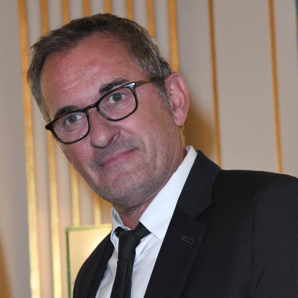 Exclusif - Christophe Dechavanne - Christophe Dechavanne reçoit le grade d'Officier des Arts et des Lettres au Ministère de la Culture à Paris le 15 mai 2019. © Coadic Guirec / Bestimage