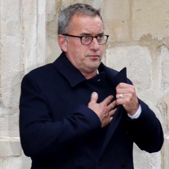 Christophe Dechavanne lors des obsèques de Dick Rivers en l'église Saint-Pierre de Montmartre à Paris le 2 mai 2019.