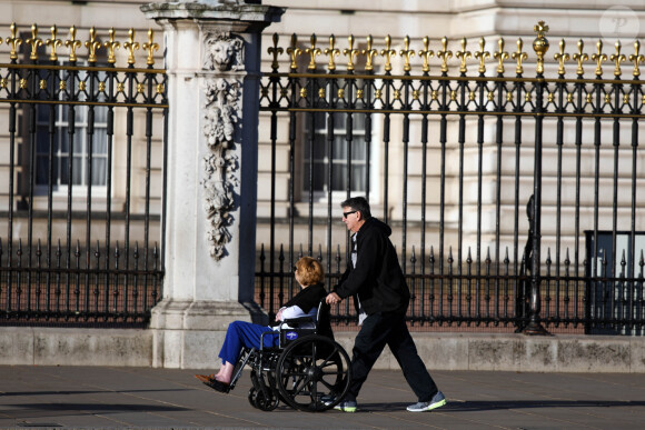 Samantha Markle à Londres, près du palais de Buckingham, en octobre 2018.