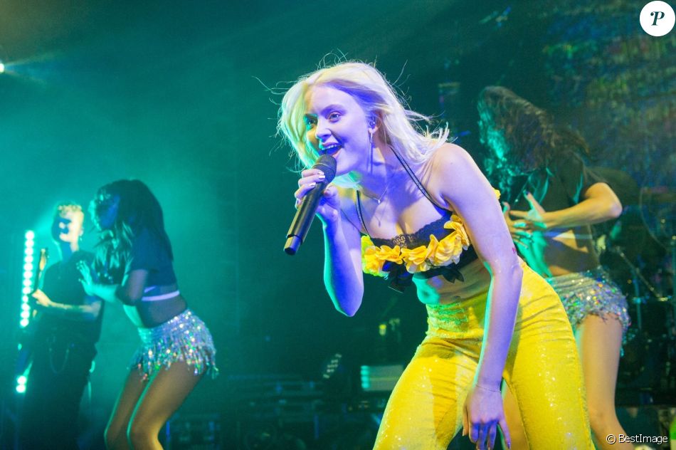 Zara Larsson en concert à l'Electric Brixton à Londres, le 22 mai 2019.