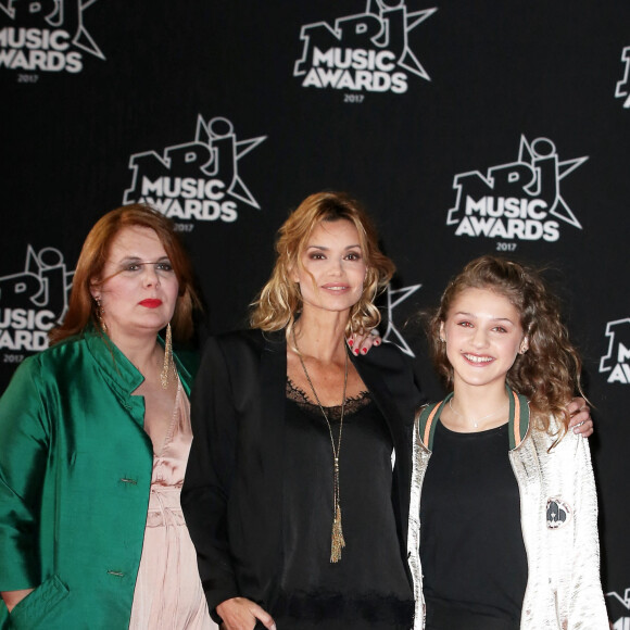 Ariane Séguillon, Ingrid Chauvin, Lou Jean - 19e édition des NRJ Music Awards à Cannes le 4 novembre 2017. © Dominique Jacovides/Bestimage 