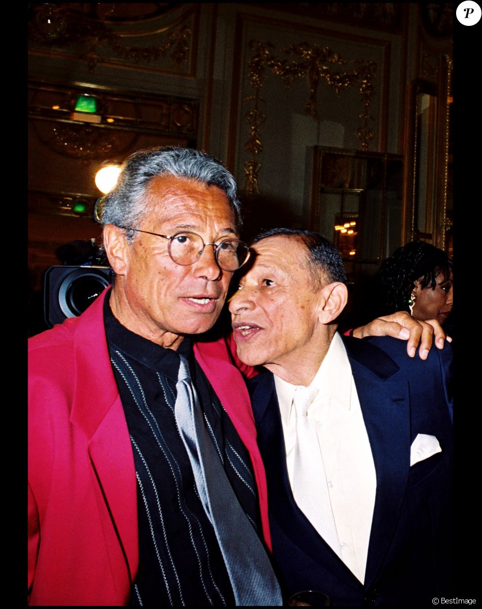 Archives - Jean-Marie Périer et Henri Salvador dans les loges de l'Olympia