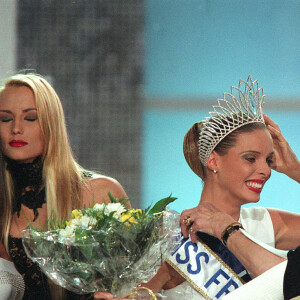 Archives - Elodie Gossuin élue Miss France 2001
