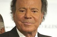 Julio Iglesias, 77 ans : le chanteur opéré pour un triple pontage