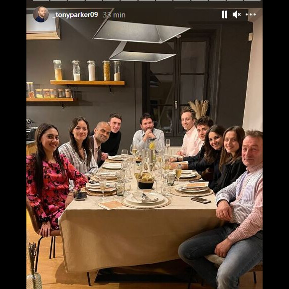 Tony Parker a organisé un dîner, avec Alizé Lim parmi les convives.