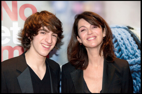 Zabou Breitman et son fils Antonin Chalon - Première du film 'No et moi' à Paris
