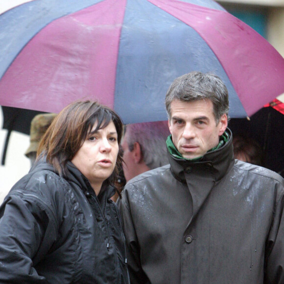 Michèle Bernier et Bruno Gaccio - Obsèques de Ticky Holgado à l'église St-Roch 