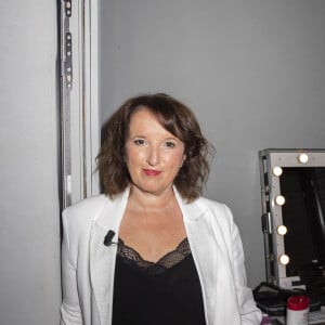 Exclusif - Anne Roumanoff - Backstage de l'enregistrement de l'émission " Surprise Sur Prise ", présentée par L.Thilleman et D.Jack'sman, qui sera diffusée en prime time le 26 septembre sur France 2, au cours de laquelle certains invités ont pu revoir des séquences de la première version de l'émission dans laquelle ils étaient piégés, quelques années auparavant. Paris le 14 septembre 2020 © Jack Tribeca / Bestimage