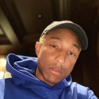 Pharrell Williams bouleversé : son jeune cousin a été tué par la police