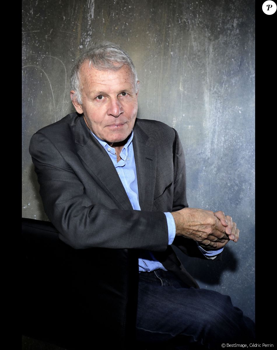 Exclusif - Portrait de Patrick Poivre d'Arvor à Paris le 20 janvier 2021. © Cédric Perrin / Bestimage