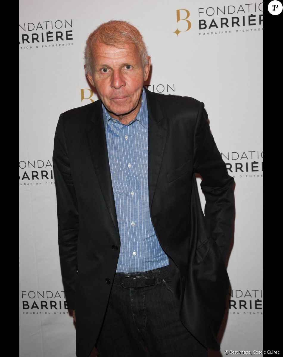 Patrick Poivre d'Arvor (PPDA) - Remise du prix Cinéma 2019 de la Fondation Barrière pour le film "Les Eblouis" au Publicis Cinémas à Paris le 7 Octobre 2019. © Coadic Guirec/Bestimage