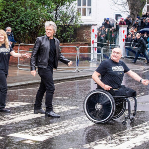 Le prince Harry, duc de Sussex, visite les studios d'Abbey Road pour rencontrer Jon Bon Jovi et des membres de l'Invictus Games Choir, qui enregistrent un single spécial au profit de l'Invictus Games Foundation, à Londres, Royaume Uni, le 28 février 2020.