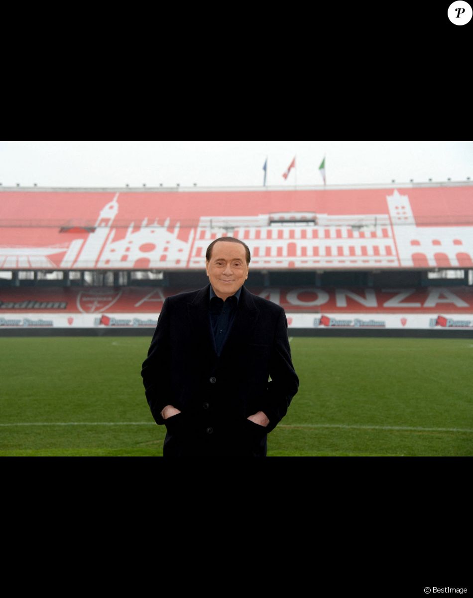 Silvio Berlusconi lors d'une conférence de presse à Monza, Italie, le 18 février 2021. © Imago/Panoramic/Bestimage