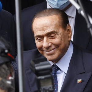 L'ancien Premier ministre italien et chef du parti de droite Forza Italia Silvio Berlusconi arrive au palais de Montecitorio à Rome, Italy, le 9 février 2021. © Vincenzo Livieri/Zuma Press/Bestimage 