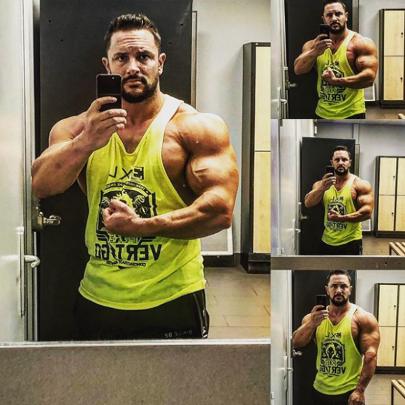 Cyril André, alias Mister Boo, montre ses muscles à ses abonnés, sur Instagram, le 30 août 2019.