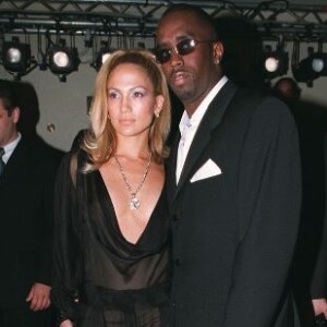 Jennifer Lopez et Diddy à Paris en juillet 2000.