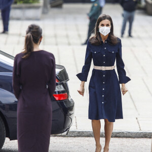 La reine Letizia d'Espagne assiste à la présentation du rapport "Groupe de travail sur le rôle des femmes dans l'internationalisation de l'économie espagnole", au Ministère de l'industrie, du commerce et du tourisme. Madrid, le 16 avril 2021.