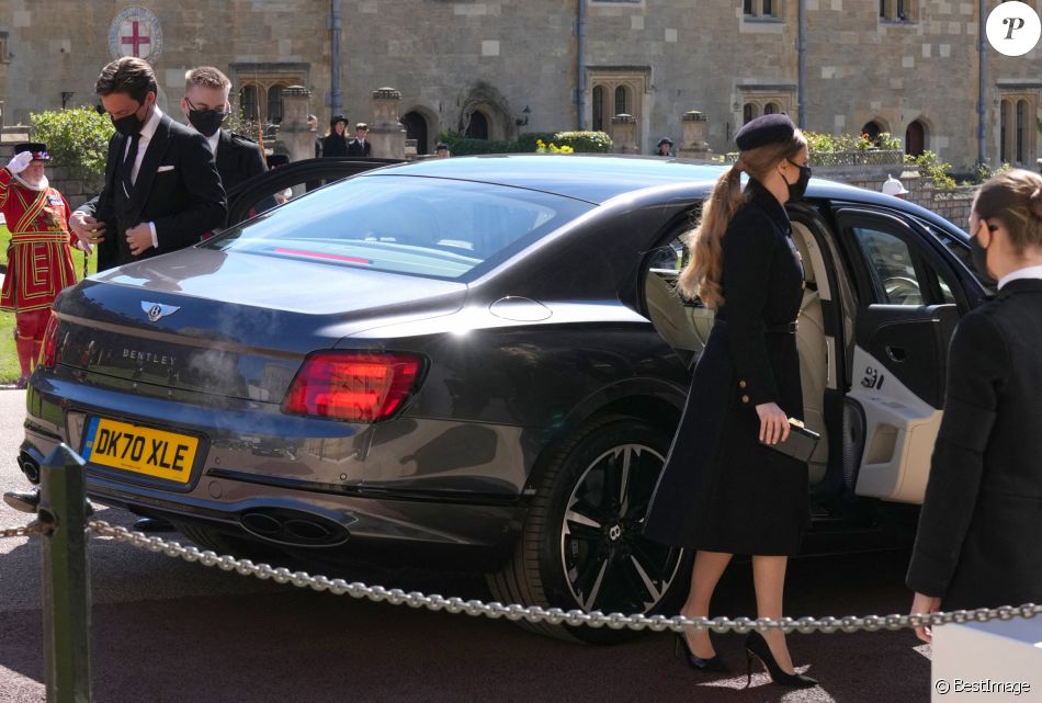 La princesse Beatrice d'York et son mari Edoardo Mapelli Mozzi - Arrivées aux funérailles du prince Philip, duc d'Edimbourg à la chapelle Saint-Georges du château de Windsor, le 17 avril 2021.