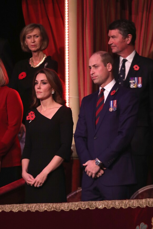 Kate Catherine Middleton, duchesse de Cambridge et le prince William, duc de Cambridge - La famille royale d'Angleterre au Royal Albert Hall pour le concert commémoratif "Royal British Legion Festival of Remembrance" à Londres. Le 10 novembre 2018