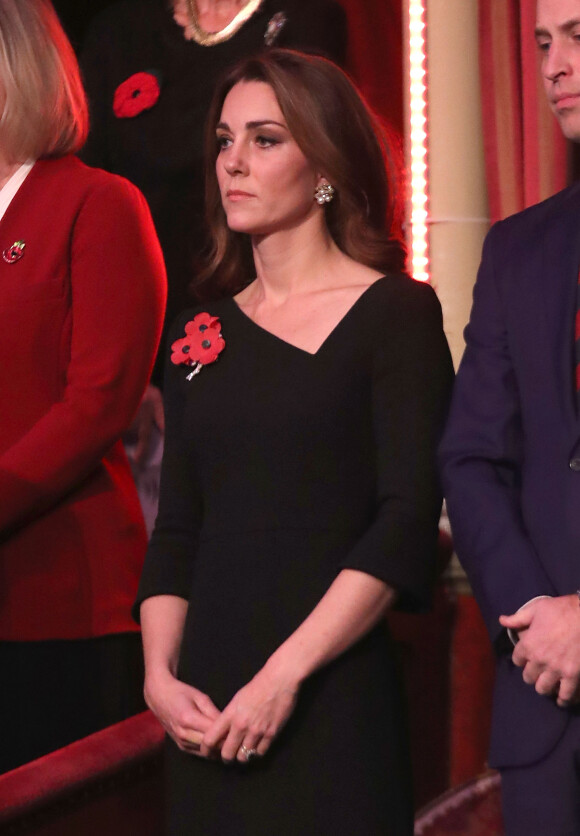 Kate Catherine Middleton, duchesse de Cambridge - La famille royale d'Angleterre au Royal Albert Hall pour le concert commémoratif "Royal British Legion Festival of Remembrance" à Londres. Le 10 novembre 2018