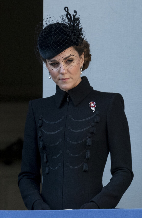 Catherine (Kate) Middleton, duchesse de Cambridge (avec son chapeau Philip Treacy) - La famille royale d'Angleterre lors du National Service of Remembrance à Londres le 10 novembre 2019.
