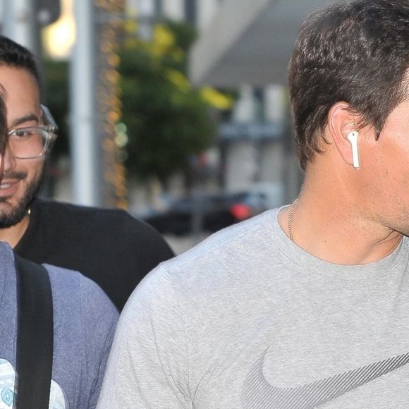 Exclusif - Mark Wahlberg a déjeuné des amis à Beverly Hills.