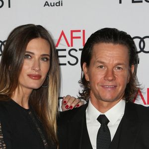 Mark Wahlberg et sa femme Rhea Durham lors de la première du film "Patriot's Day" lors de la clôture du AFI FEST 2016 au théâtre The TCL Chinese à Los Angeles, Californie, Etats-Unis, le 17 novembre 2016. © AdMedia/Zuma Press/Bestimage