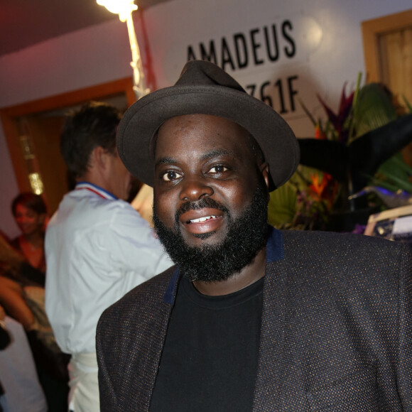 Issa Doumbia lors de la soirée d'inauguration du restaurant du groupe d'H.Gaouaoui et du chef N.Tarayre "Splash" au port Van Gogh, en bord de Seine à Asnières, France, le 12 septembre 2019. © Rachid Bellak/Bestimage