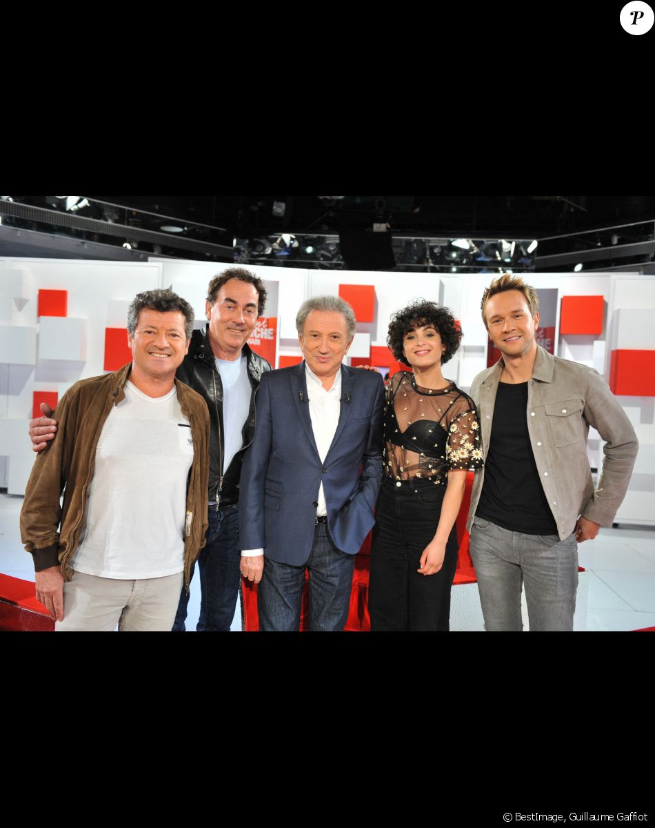 Exclusif - Les chevaliers du fiel Francis Ginibre et Eric Carrere, Michel Drucker, Barbara Pavi et Cyril Féraud- Enregistrement de l'émission "Vivement dimanche Prochain" au studio Gabriel © Guillaume Gaffiot / Bestimage