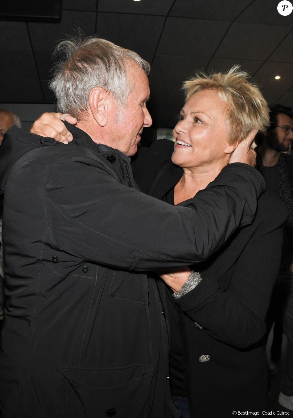 Yves Rénier et Muriel Robin - Générale du nouveau spectacle "Muriel Robin et Pof !" au Palais des Sports à Paris le 3 octobre 2019. © Coadic Guirec/Bestimage