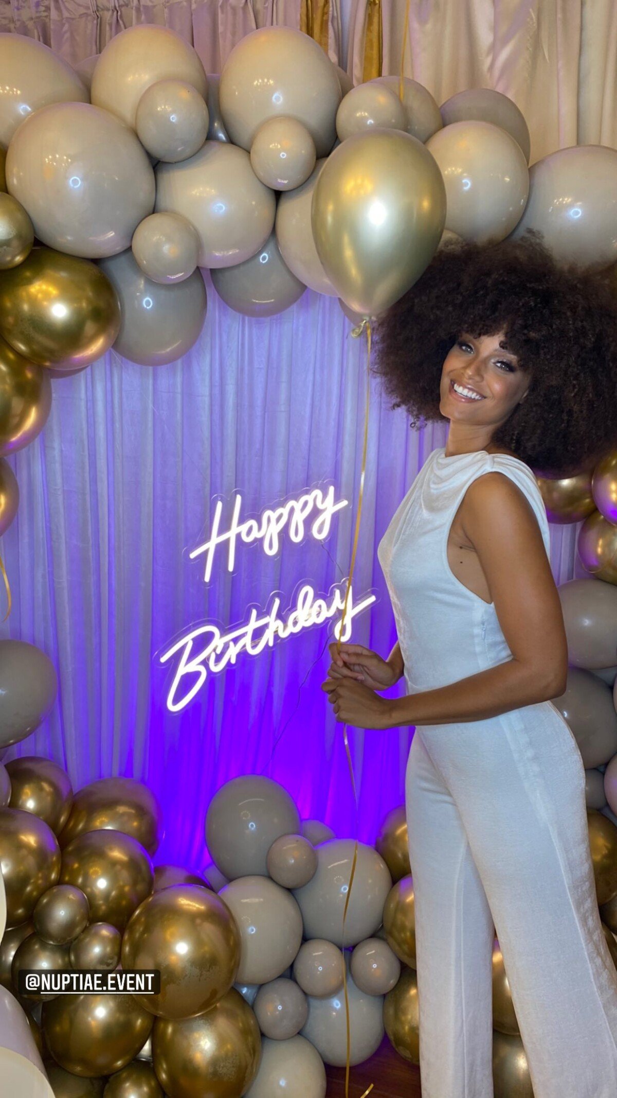 Alicia Aylies bientôt dans Video Gag ? Gros loupé en plein anniversaire -  Purepeople