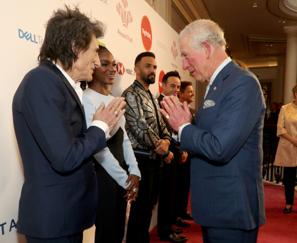 Ronnie Wood et le prince Charles - People à la soirée "Prince's Trust Awards" au Palladium à Londres. Le 11 mars 2020
